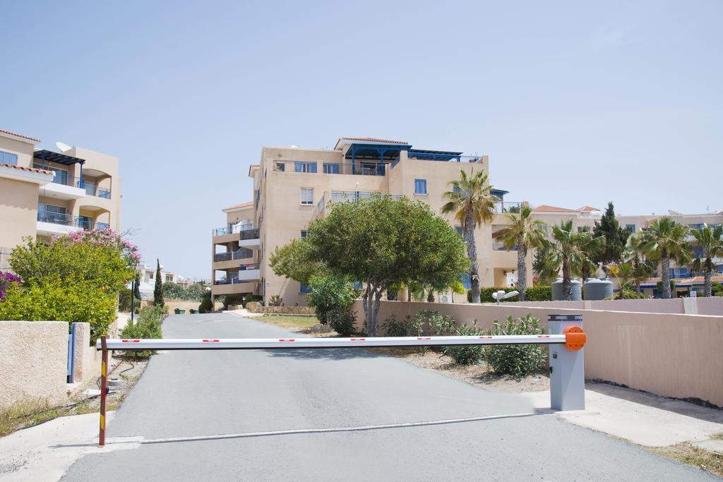 King'S Palace Apartment Paphos Eksteriør billede
