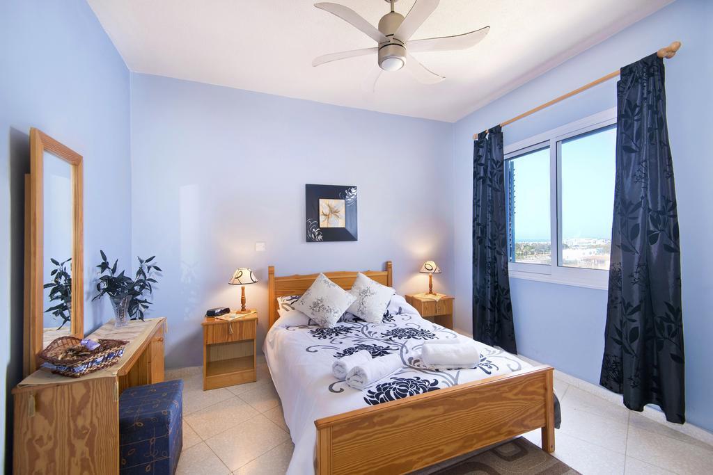 King'S Palace Apartment Paphos Eksteriør billede